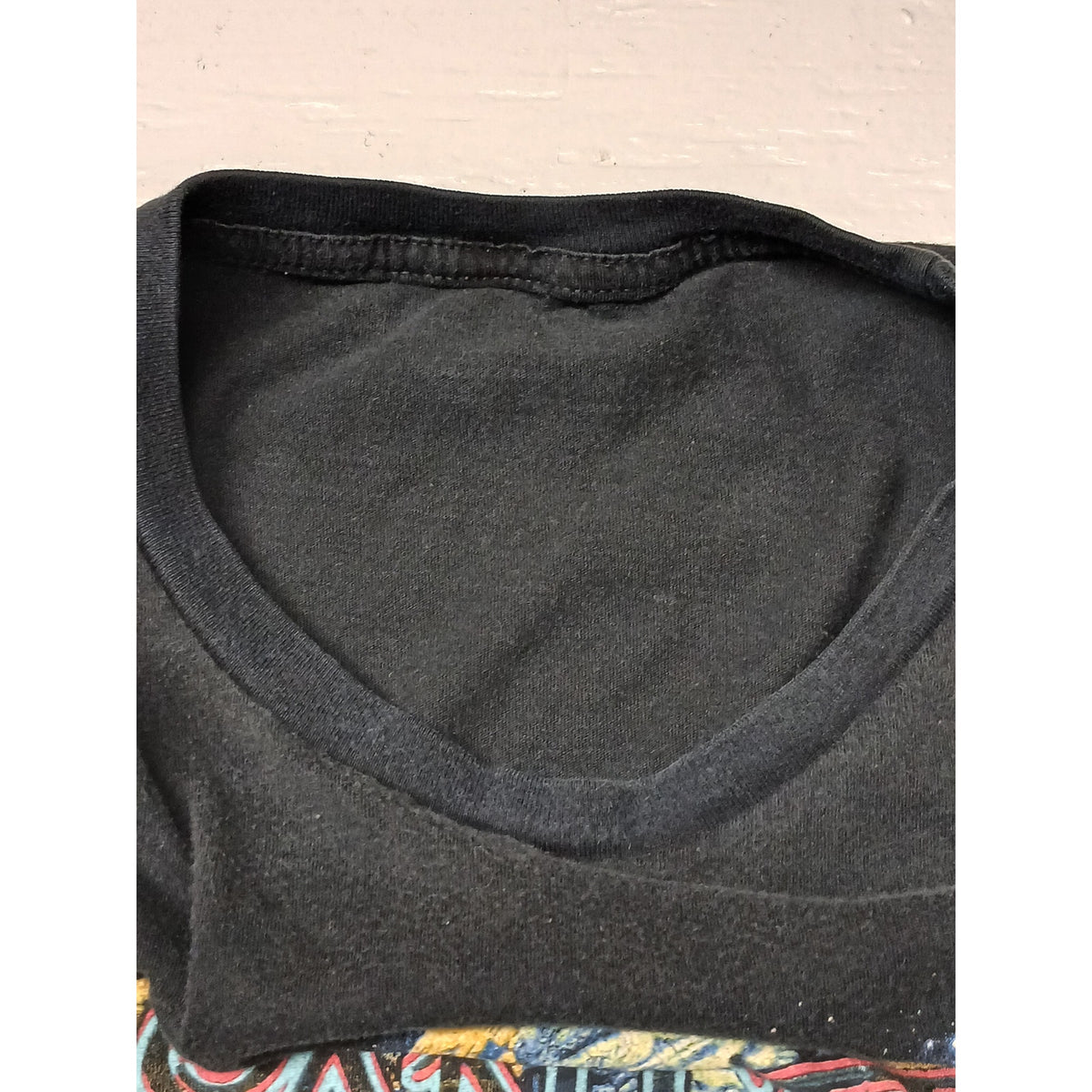 Carlos Santana (25x27) Black Short Sleeve Crew Neck TShirt