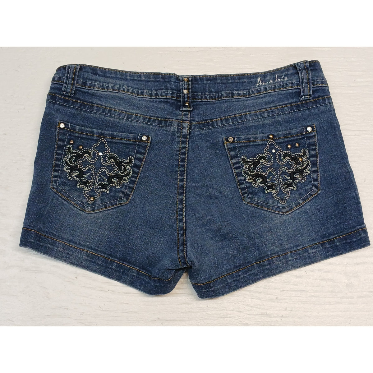 Arco Iris (11) Rhinestone Festival Blue Denim Chino Shorts