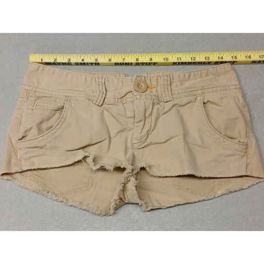 American Eagle (4) Mid Rise Beige Khaki Chino Shorts
