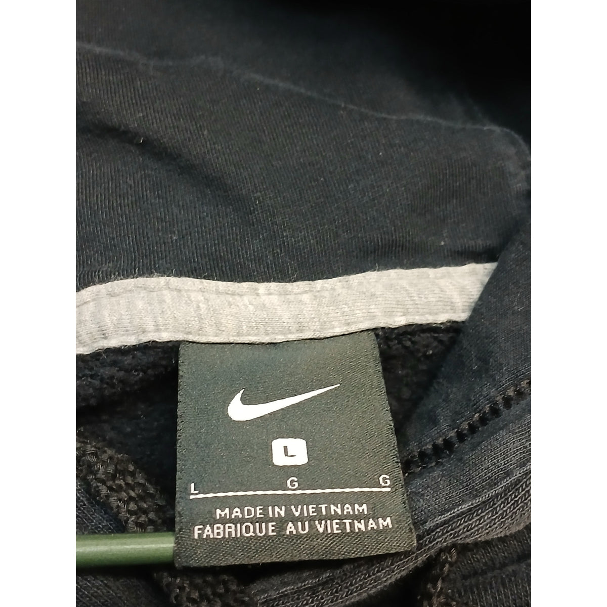 NIKE (Large) Black Chattanooga Pouch Pocket Pullover Hoodie