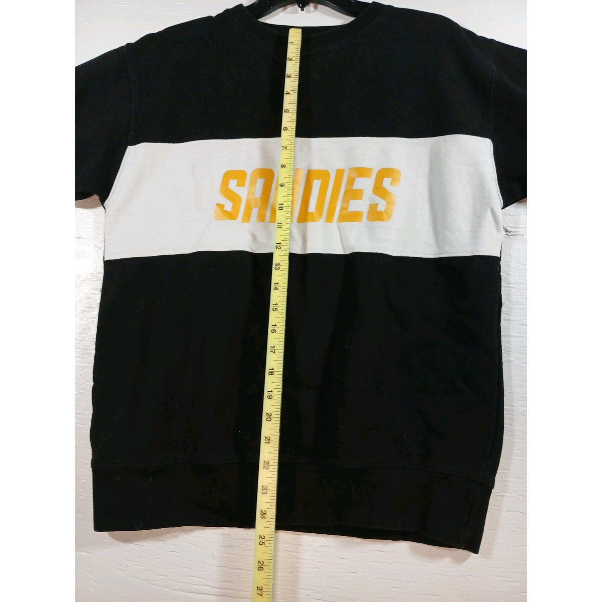 Fan Cloth Team (Medium) Multicolor Pullover Sweatshirt