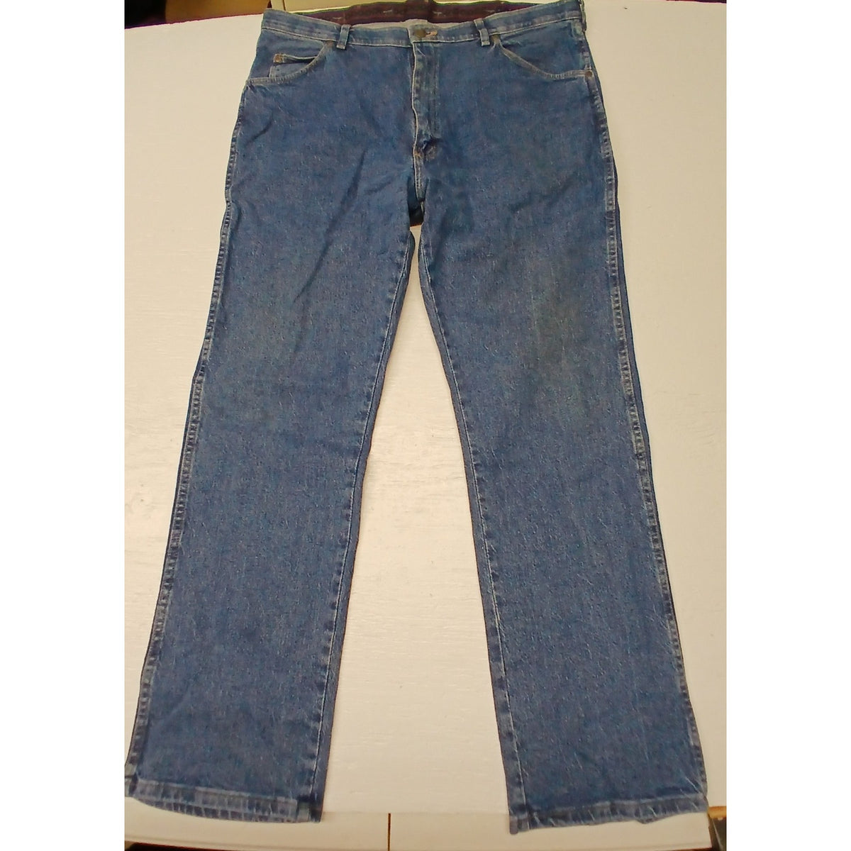 Wrangler (38x32) Men's Straight Blue Denim Jeans