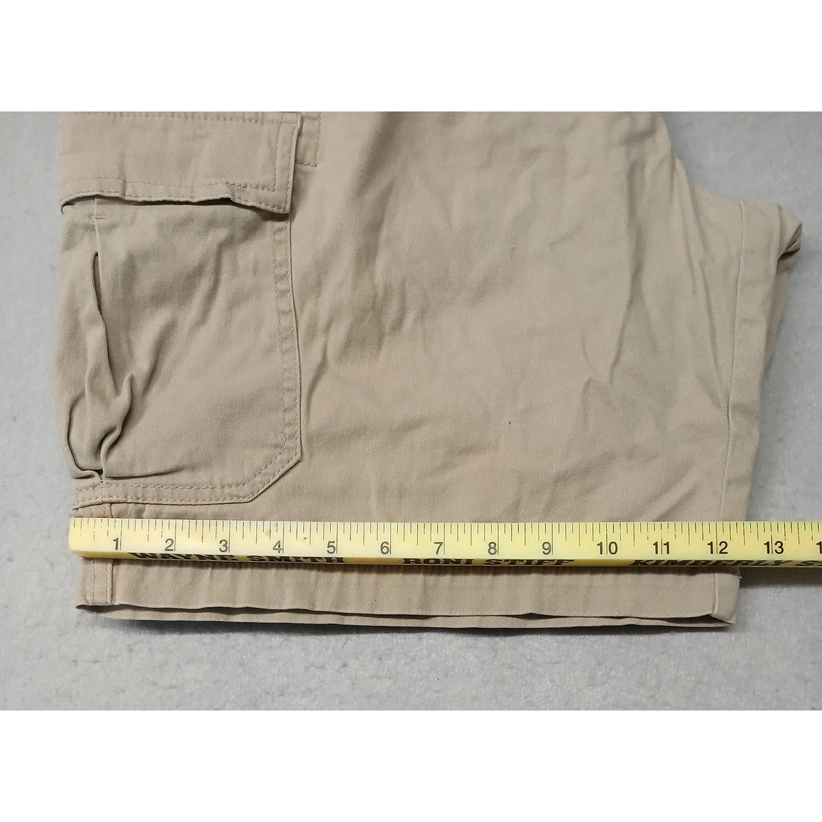 Croft & Barrow (40) Men's Beige Khaki Cargo Chino Shorts