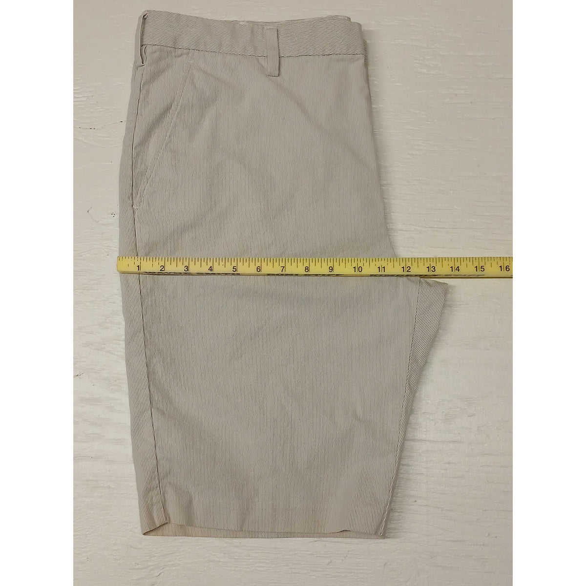 Express (36) Beige Slim Fit Pin Stripe Chino Dress Shorts