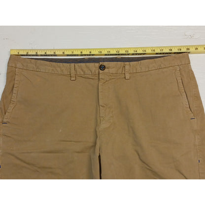 Tommy Bahama (40) Tan Casual Relaxed Fit Khaki Chino Shorts
