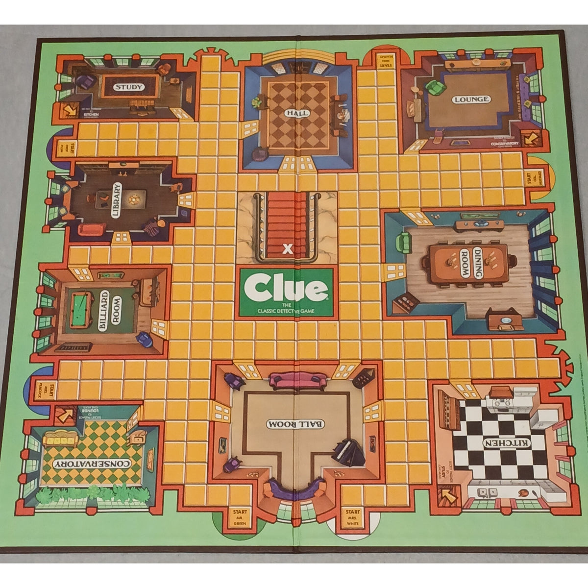 Parker Brother CLUE Vintage Board Game No. 0045