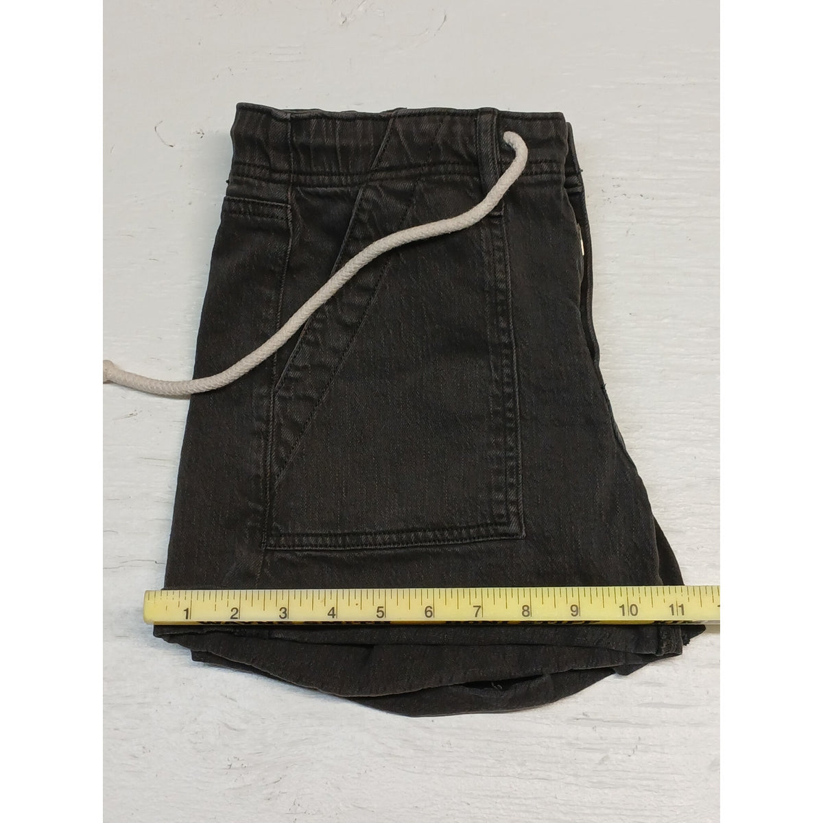 American Eagle (4) Next Level Stretch Black Denim Shorts