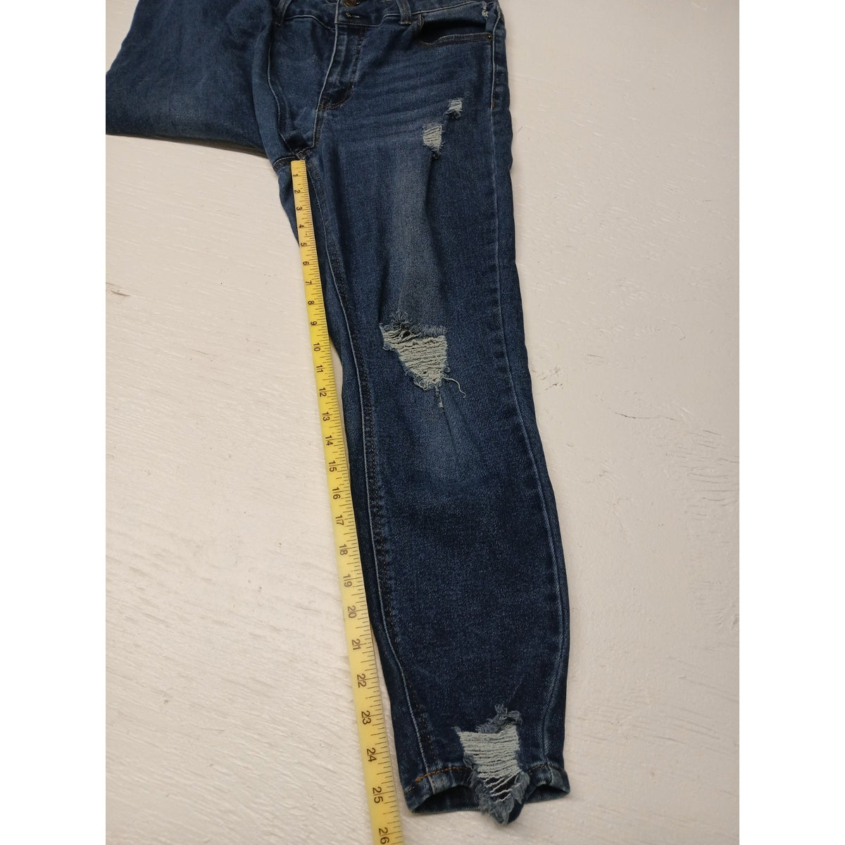 Vanilla Star (13)Women's Mid-Rise Skinny Blue Denim Jeans