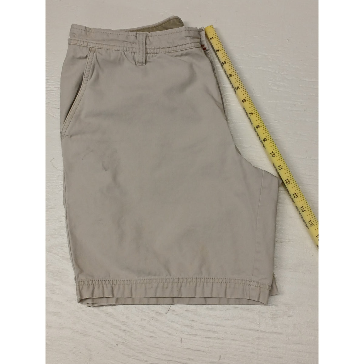 IZOD Saltwater (36) Ivory Khaki Chino Dress Shorts