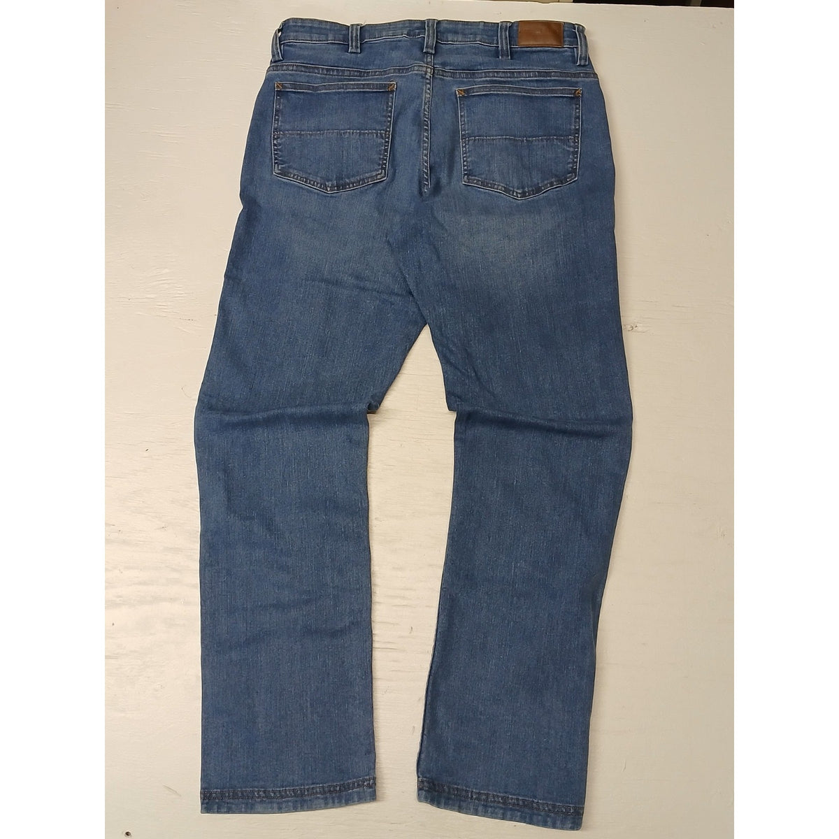 Kirklands Signature (34x34) Straight Leg Blue Denim Jeans