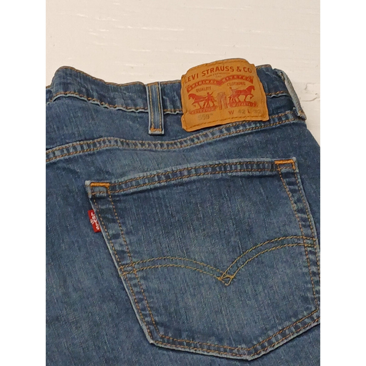 Levi's (42x32) Relaxed Straight Boot Cut Blue Denim Jeans