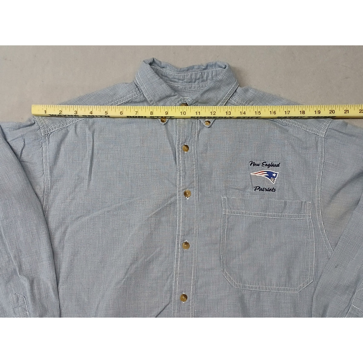 Lee Sport (Medium) Vintage Plaid NFL Patriots Dress Shirt