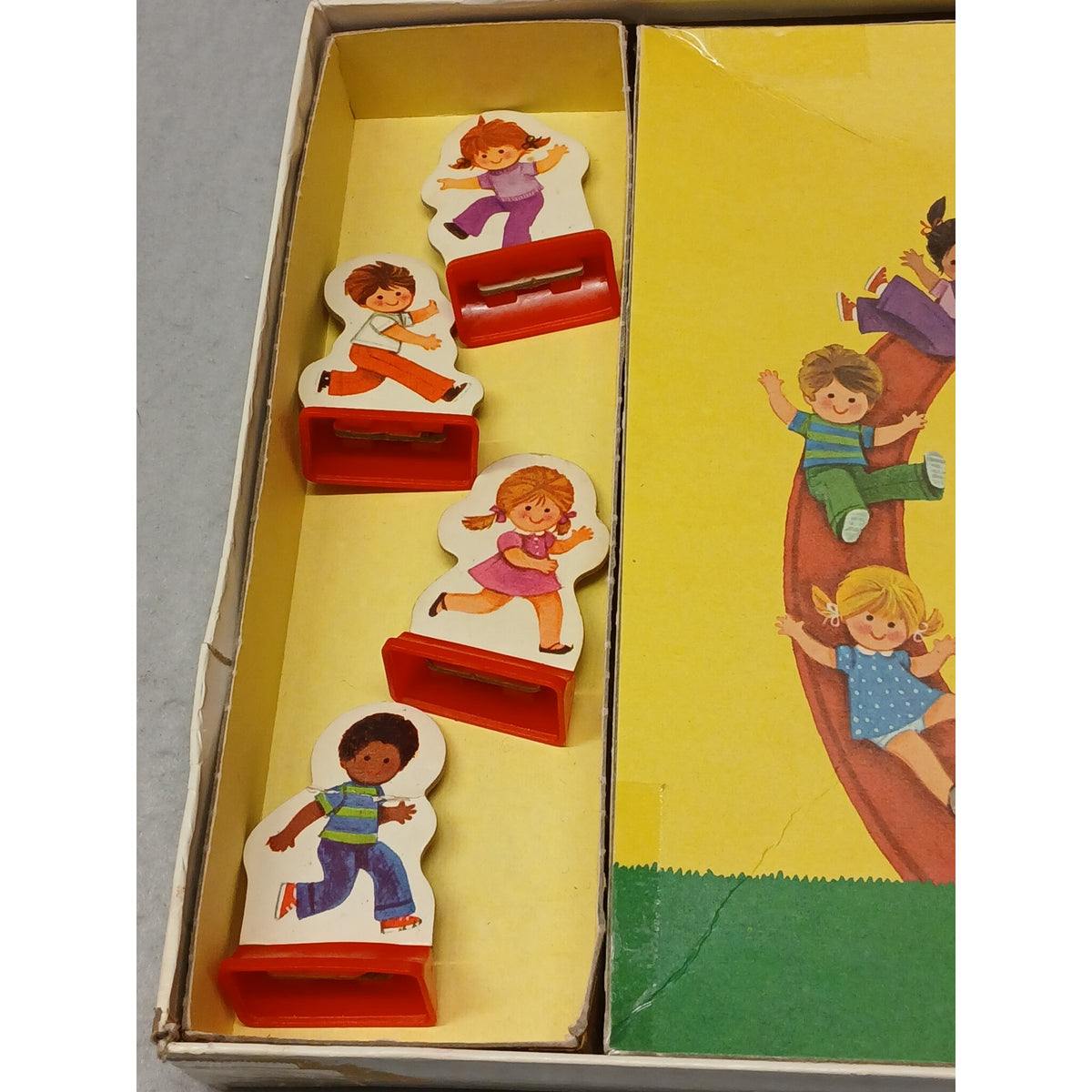 Milton Bradley Company CHUTES & LADDERS Vintage Board Game