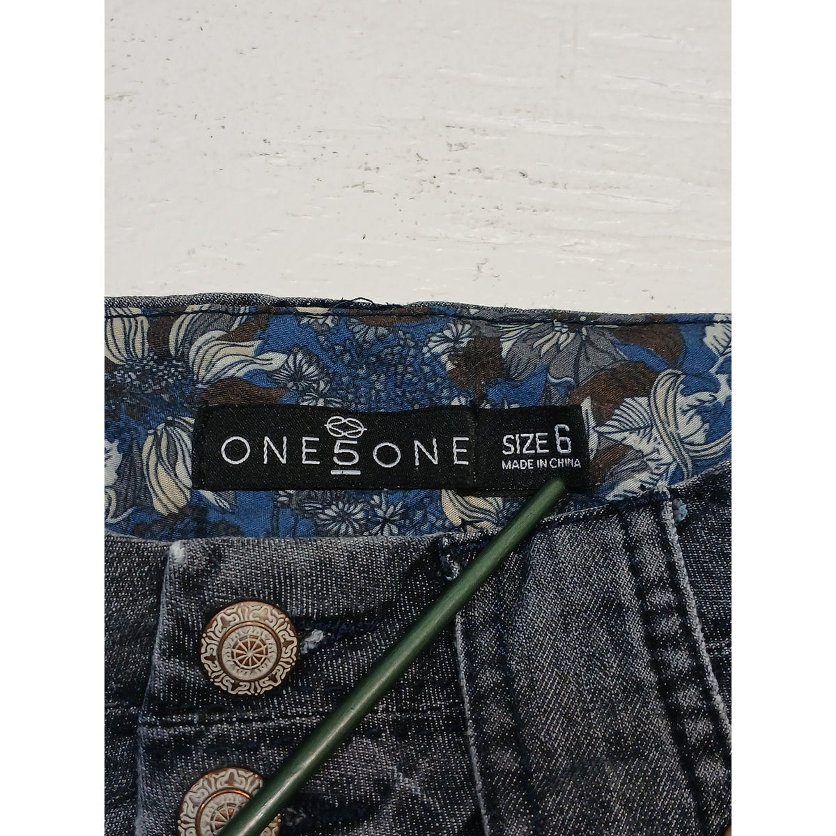 One 5 One (6) Grey Distressed Stretched Cuffed Shorts