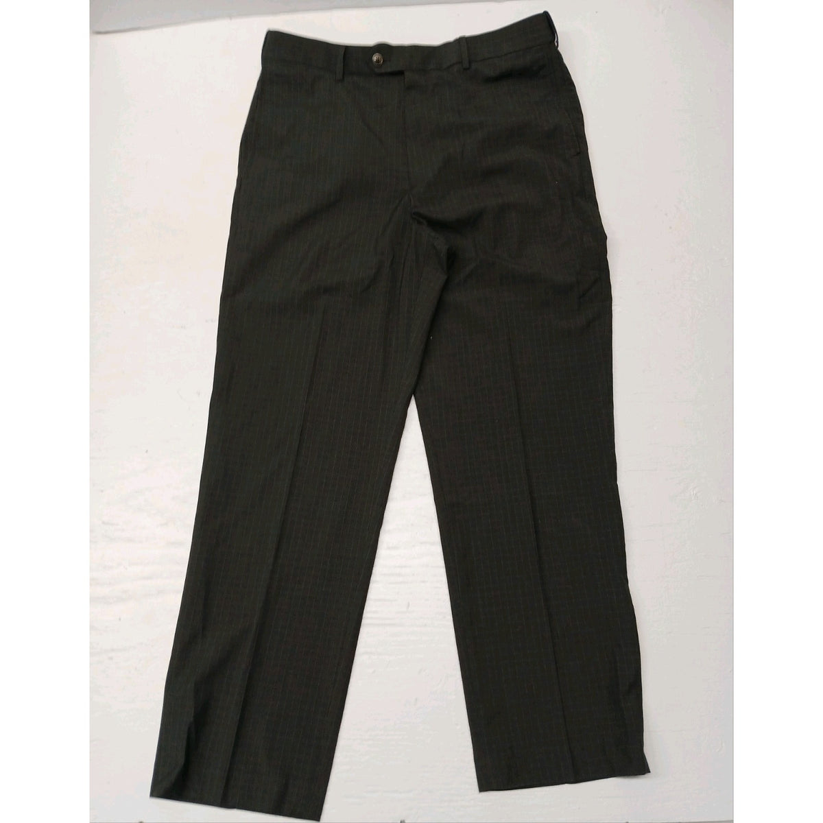 Roundtree & Yorke (34x30) Easy Care Striped Dress Slacks