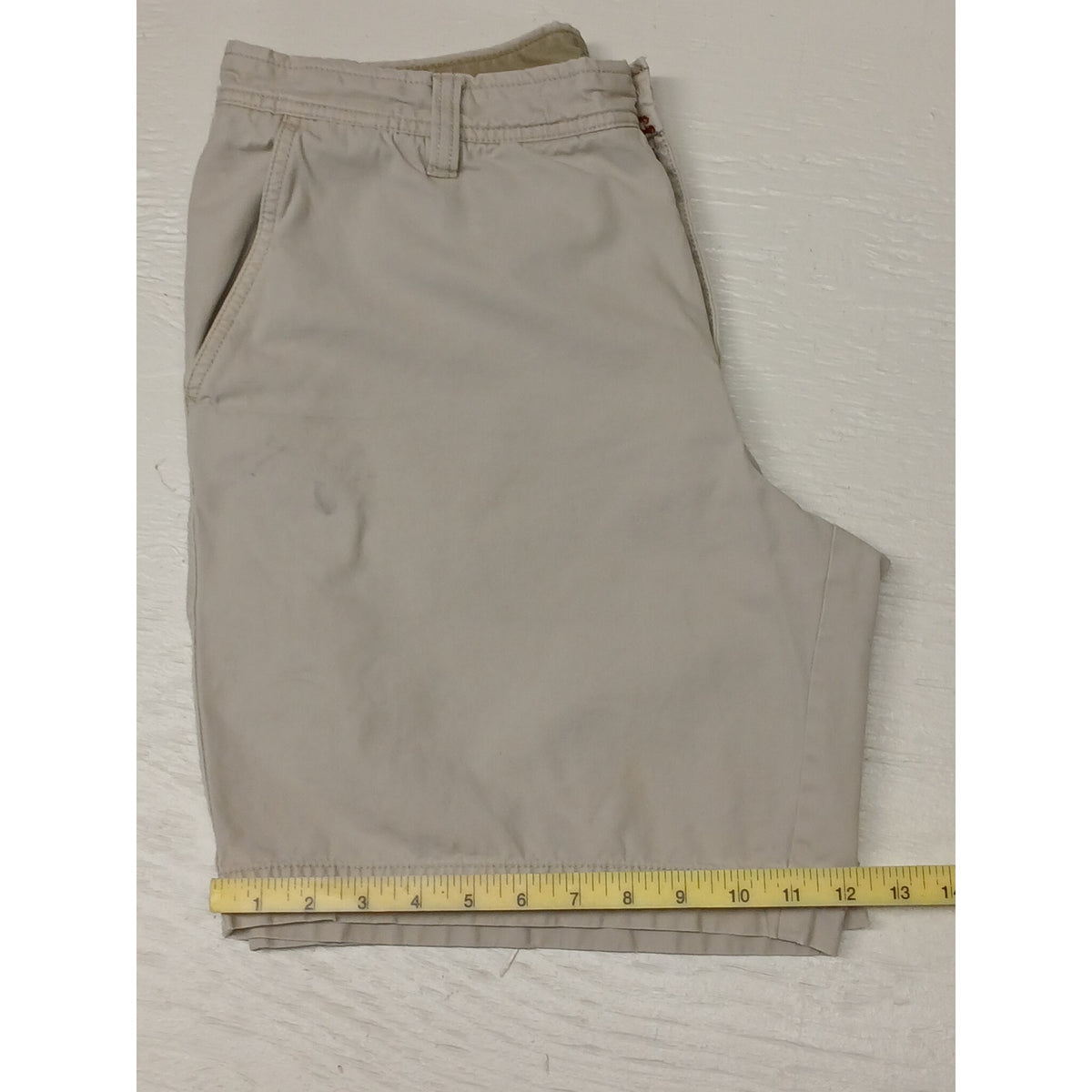 IZOD Saltwater (36) Ivory Khaki Chino Dress Shorts