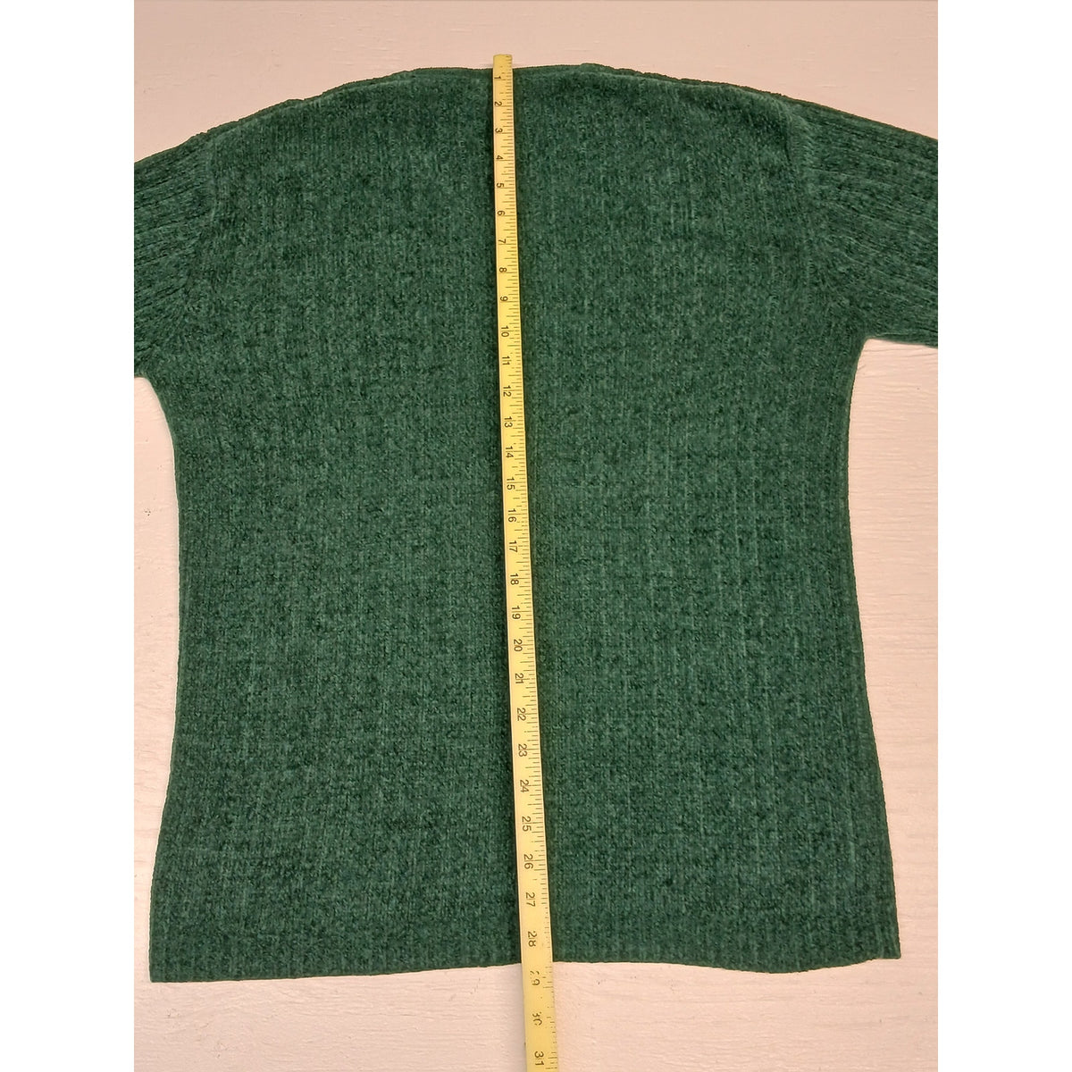 Partners (Medium) Vintage Green V-Neck Pullover Sweater