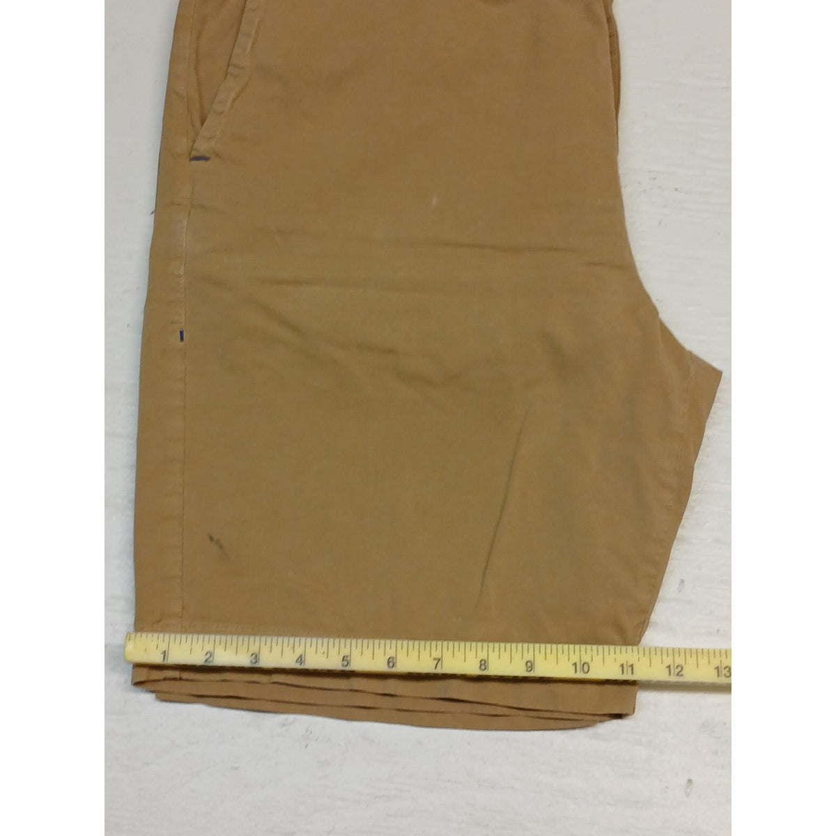 Tommy Bahama (40) Tan Casual Relaxed Fit Khaki Chino Shorts