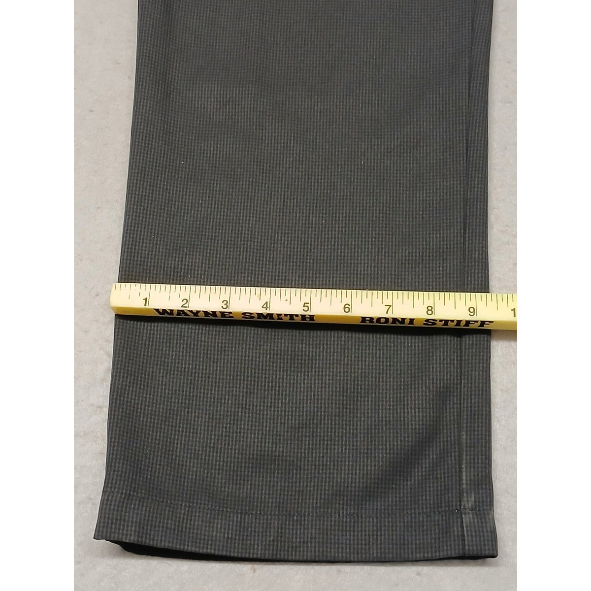 Haggar (38x30) Men's Classic Dri Fit Black Plaid Dress Pants