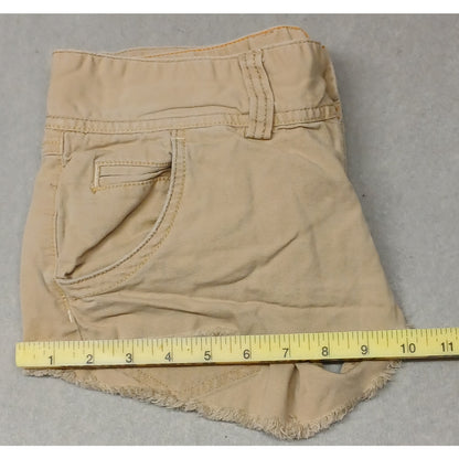 American Eagle (4) Mid Rise Beige Khaki Chino Shorts