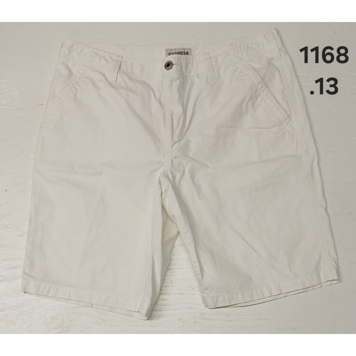 Express (36) White Board Walking Dress Chino Shorts