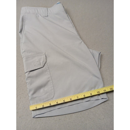 Roundtree & Yorke (36) Gray Perfromance Dri-Fit Cargo Shorts