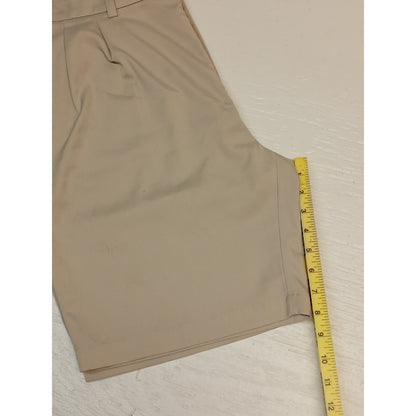 Roundtree & Yorke (40) Beige DriFit Performance Chino Shorts