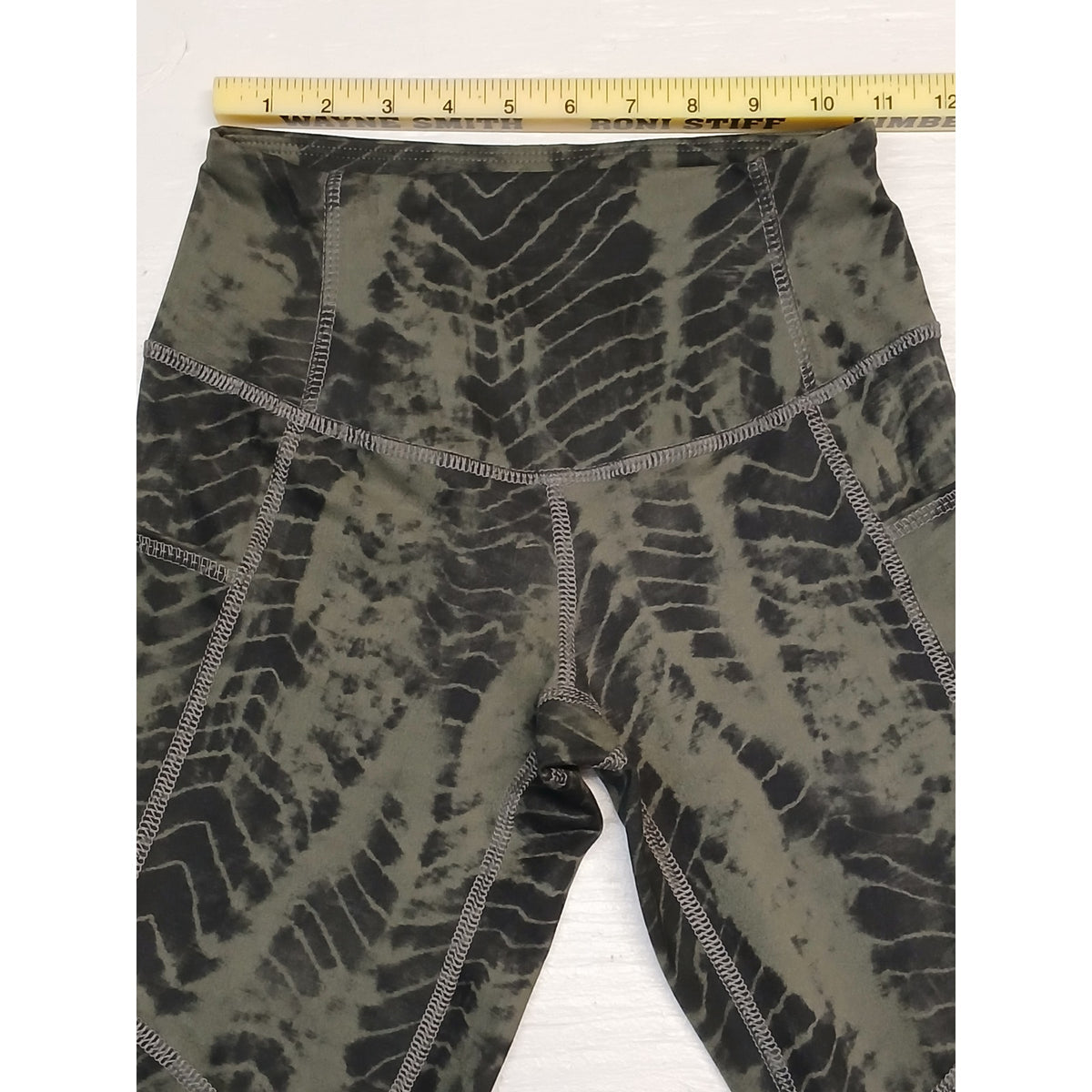 Evolution & Creation (S) Camo High Rise Athletic Leggings