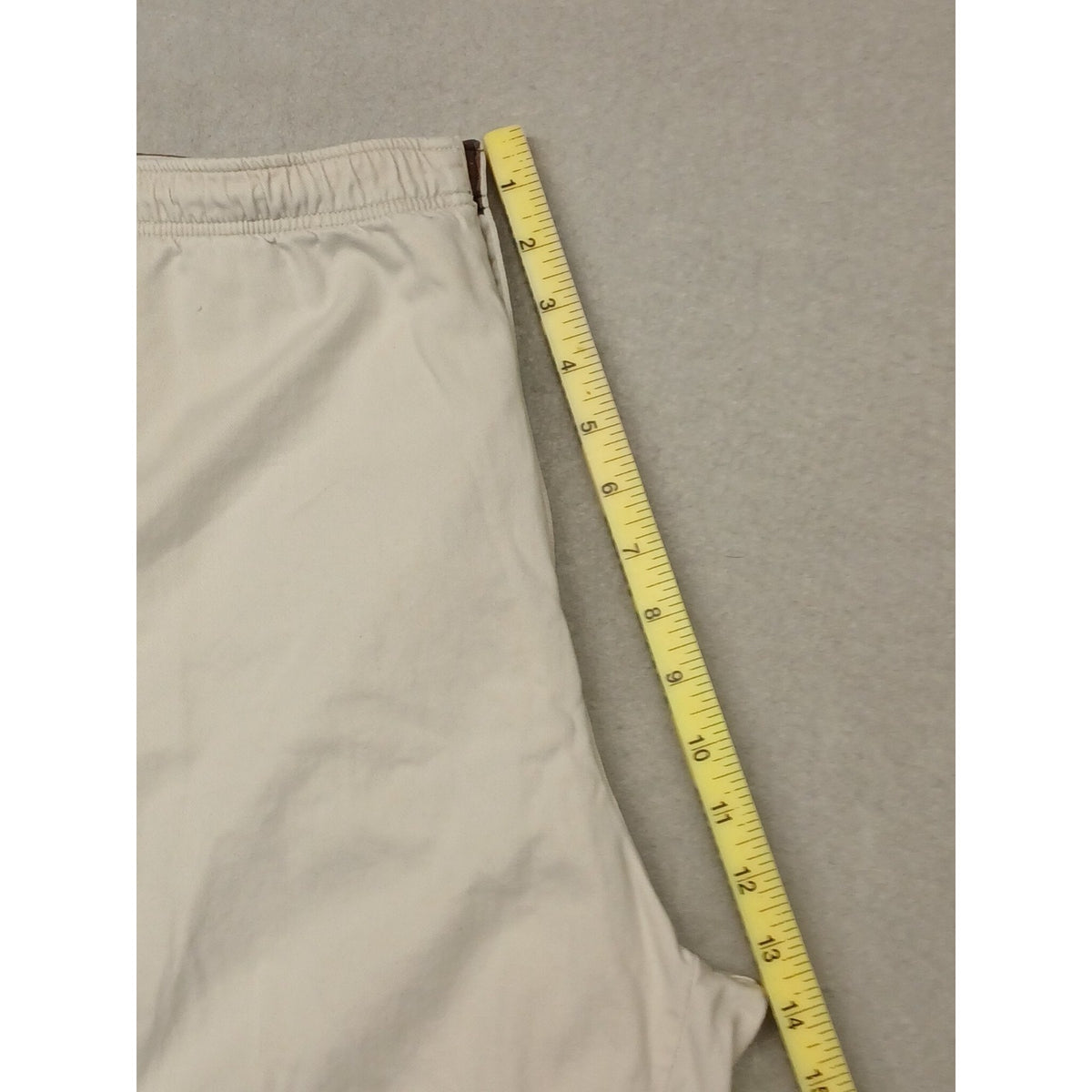Chaps Ralph Lauren (Large) Men's Beige Vintage Cotton String and Zip Shorts