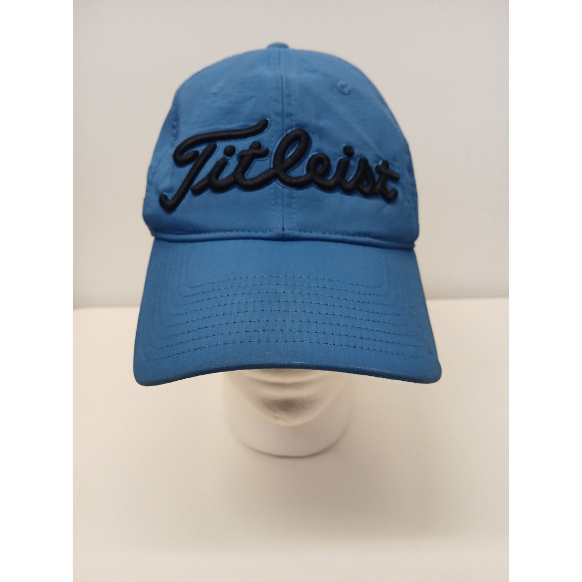 Titleist (OSFM) Blue Poly Blend Dri Fit Strap Adjust Golf Cap