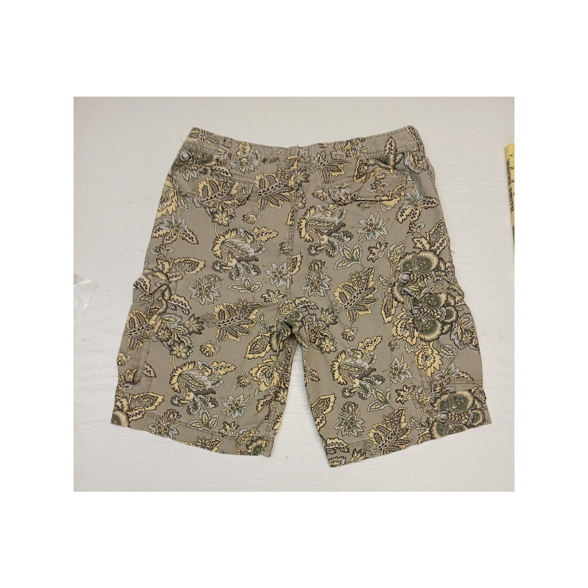 Express (36) Jacquard Tapestry Flat Front Cargo Style Shorts