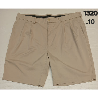 Roundtree & Yorke (40) Beige DriFit Performance Chino Shorts