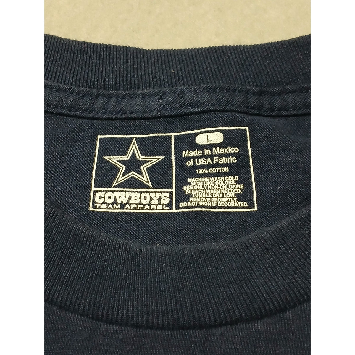 Dallas Cowboy Team Apparel (Large) Blue Crew Neck Shirt