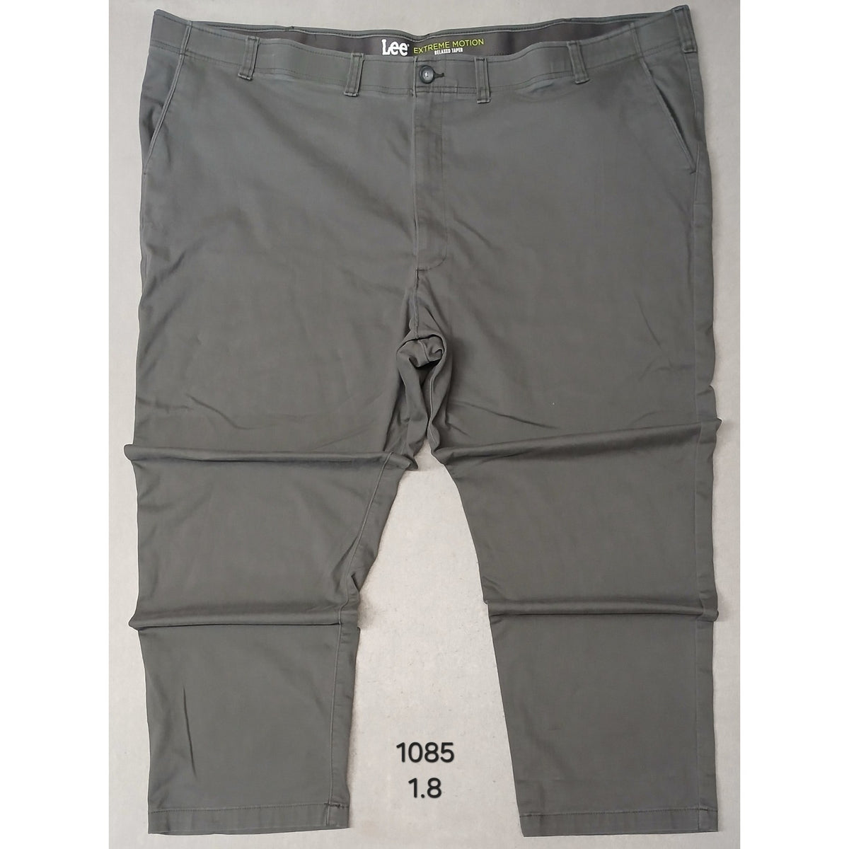 Lees (58x32) Gray Extreme Motion Relaxed Taper Stretch Pants