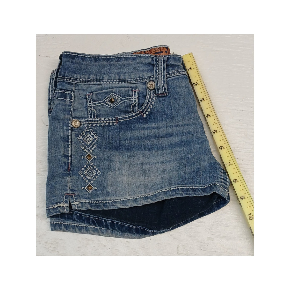 Truth Be Told (7) Honest Low Rise Blue Denim Chino Shorts