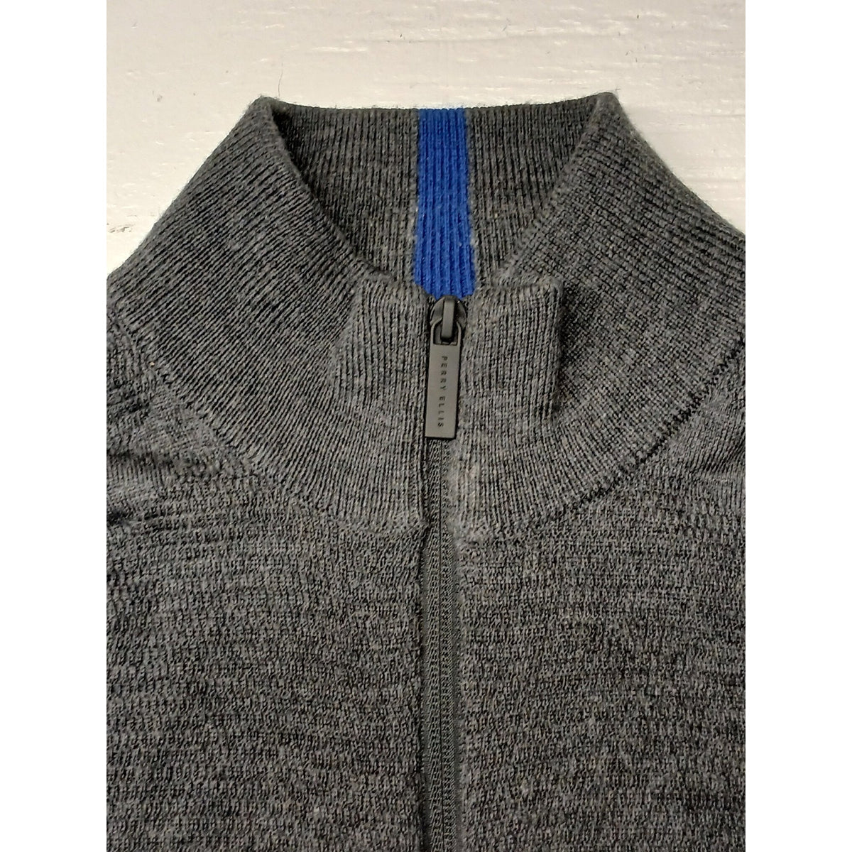 Perry Ellis Motion Merino Blend (XL) Gray Zip Sweatshirt