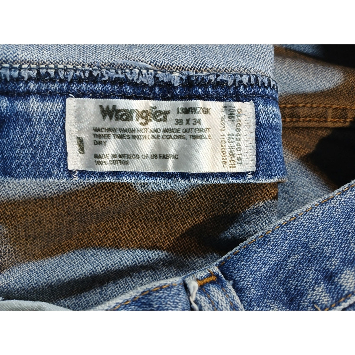 Wrangler (38 X 34) Men's Straight Leg Blue Denim Jeans