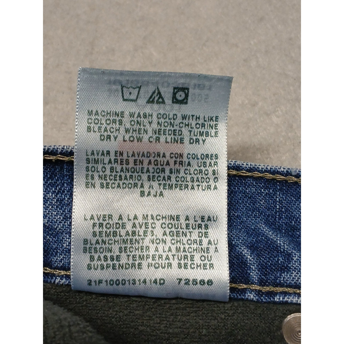 Wrangler (32x32) Men's Insulated Straight Fit Blue Denim Jeans