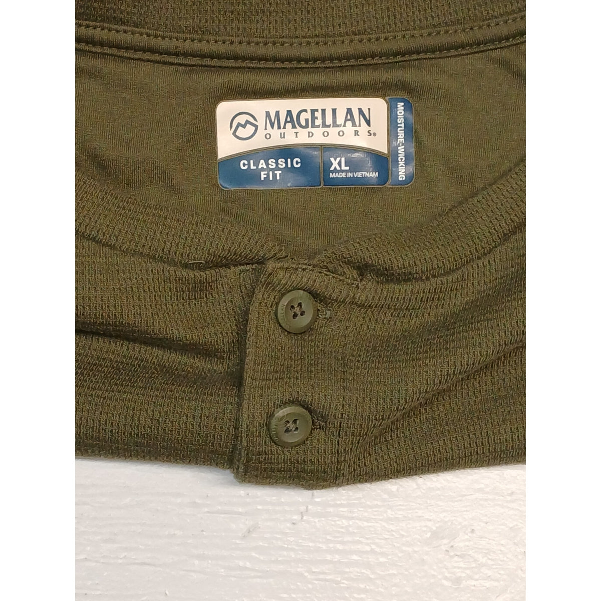 Magellan (XL) Green Moisture Wicking Classic Fit Sweatshirt