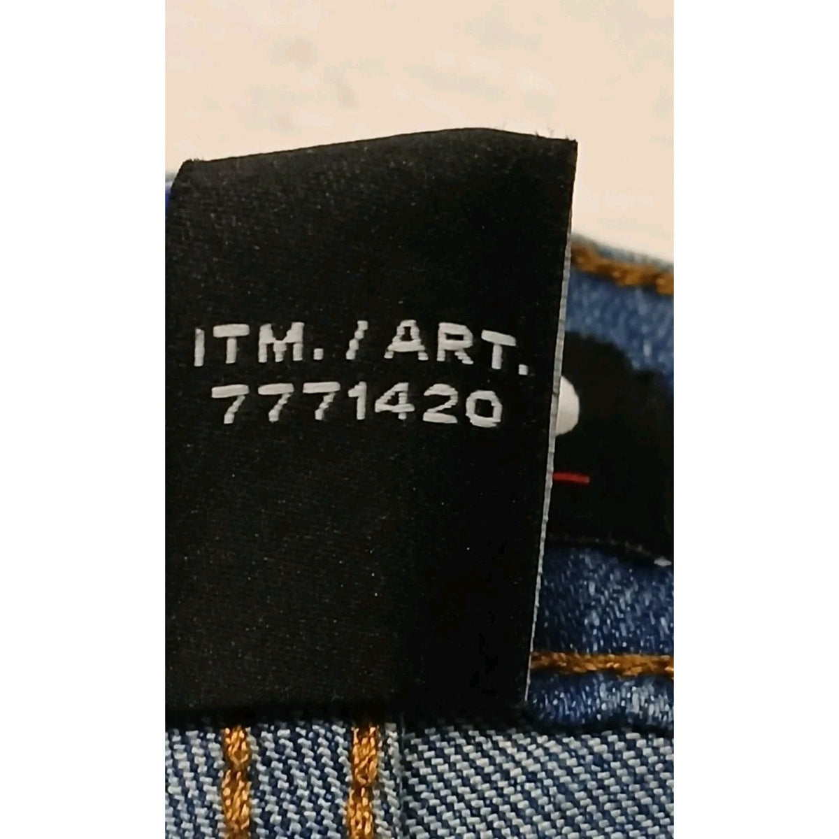 Kirklands Signature (34x34) Straight Leg Blue Denim Jeans