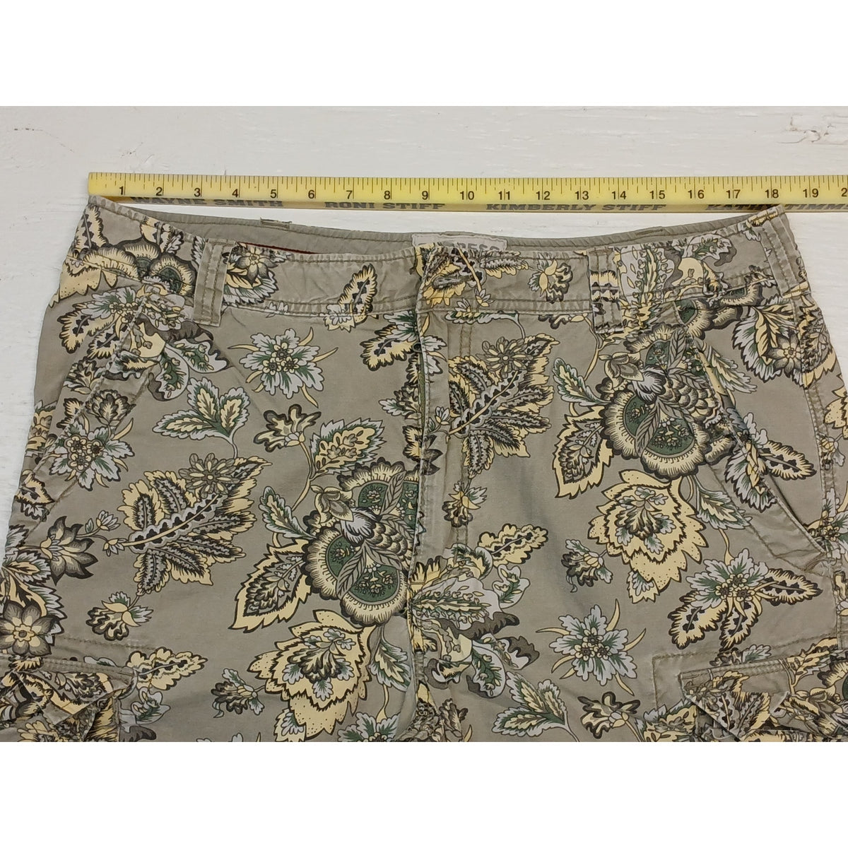 Express (36) Jacquard Tapestry Flat Front Cargo Style Shorts