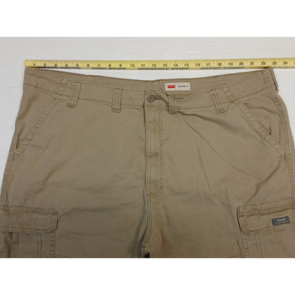 Wrangler (46) Tan Relaxed Fit Cargo Casual Khaki Shorts