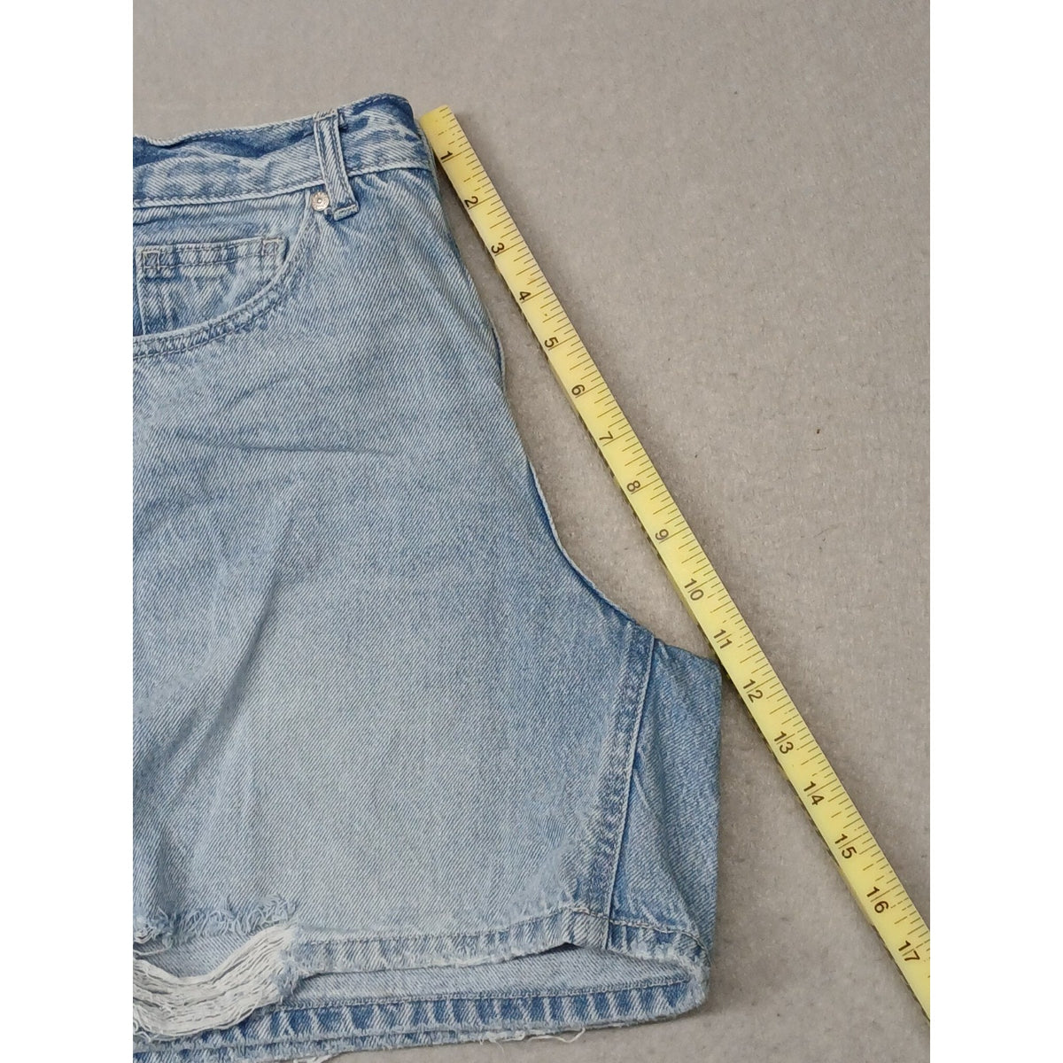 Sincerely Jules (3/26) Vintage High Waist Mom Jean Shorts