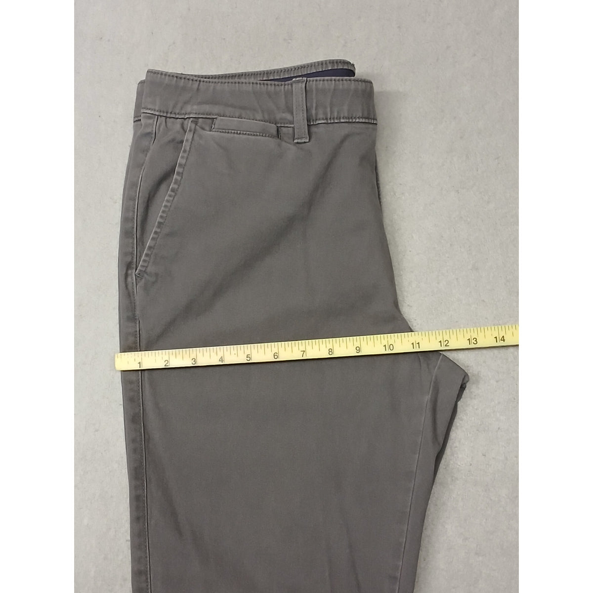 Sonoma (36x30) Gray Relaxed Straight Khaki Chino Pants