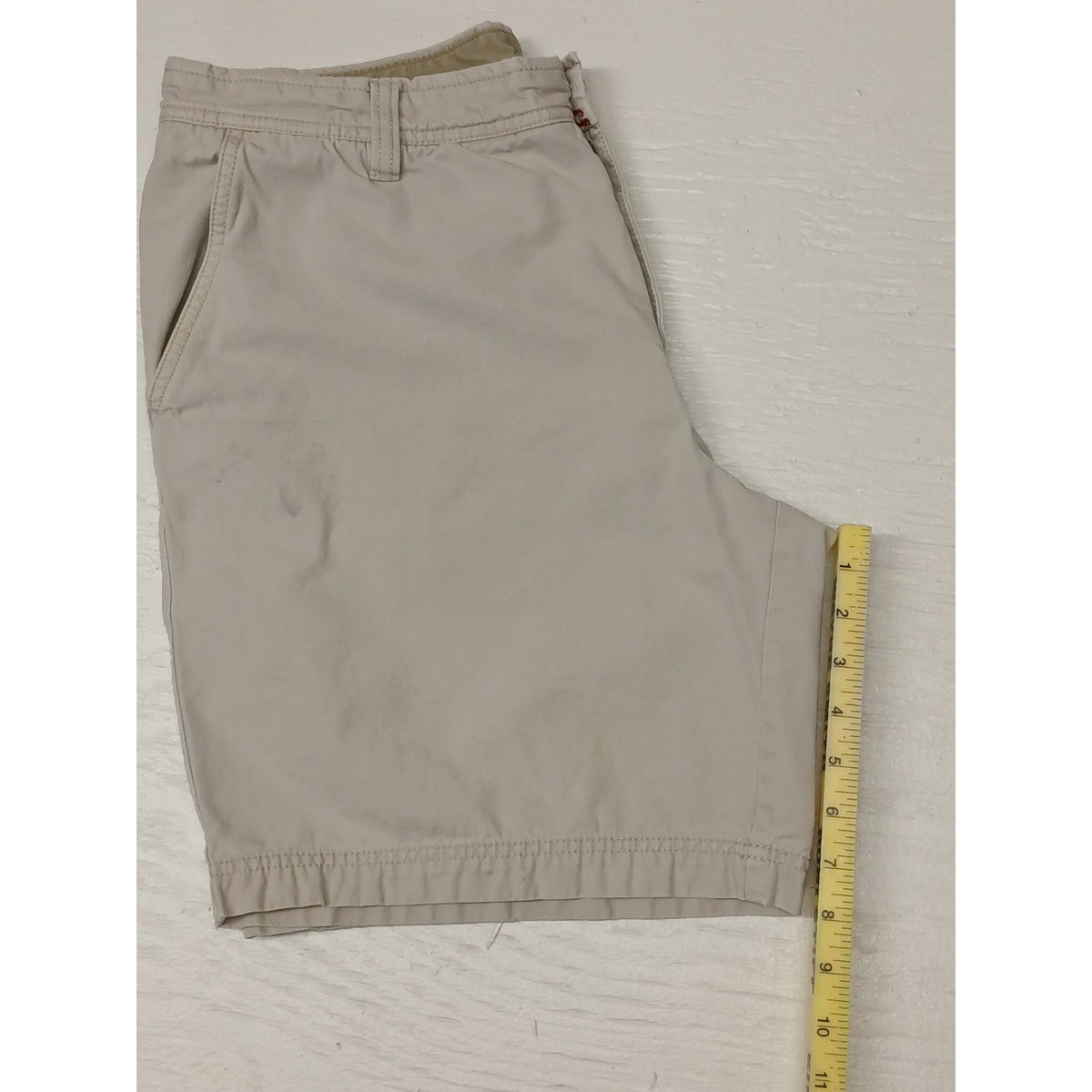 IZOD Saltwater (36) Ivory Khaki Chino Dress Shorts
