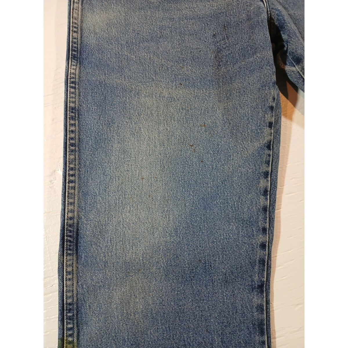 Wrangler (38 X 34) Men's Straight Leg Blue Denim Jeans