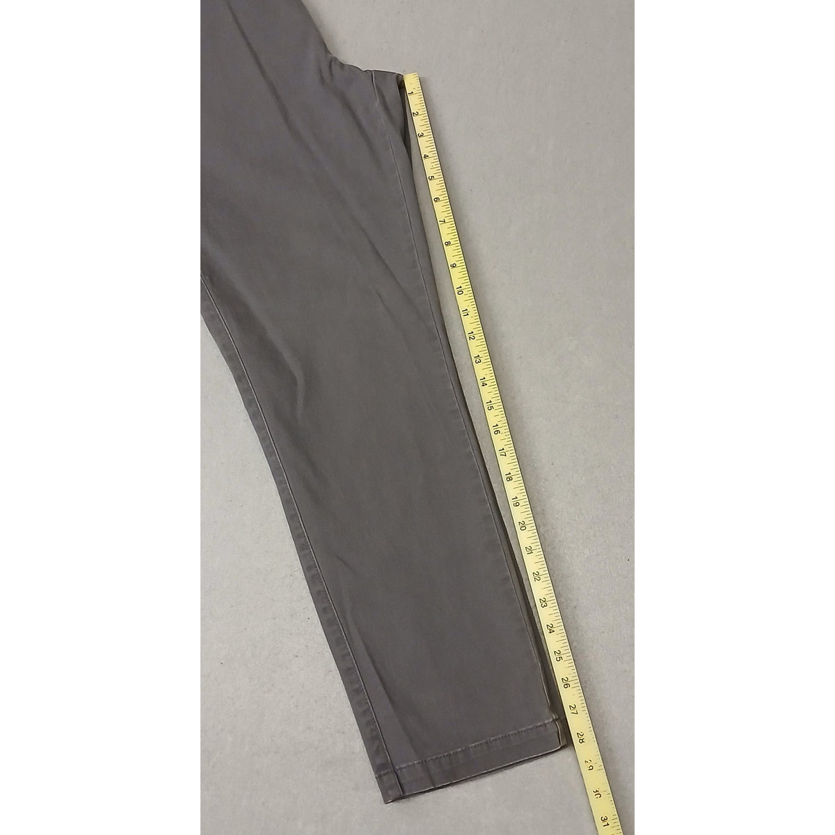Sonoma (36x30) Gray Relaxed Straight Khaki Chino Pants