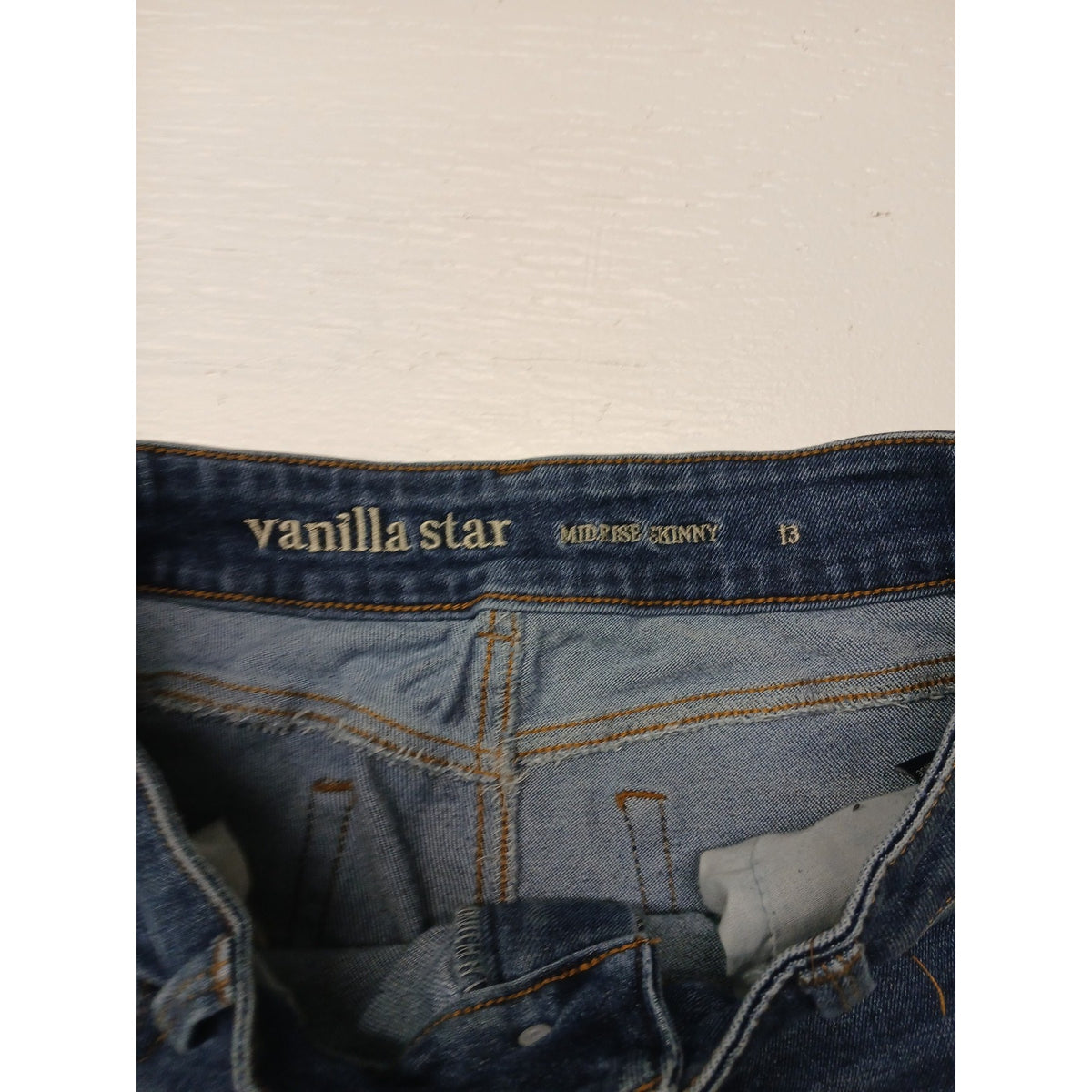 Vanilla Star (13)Women's Mid-Rise Skinny Blue Denim Jeans