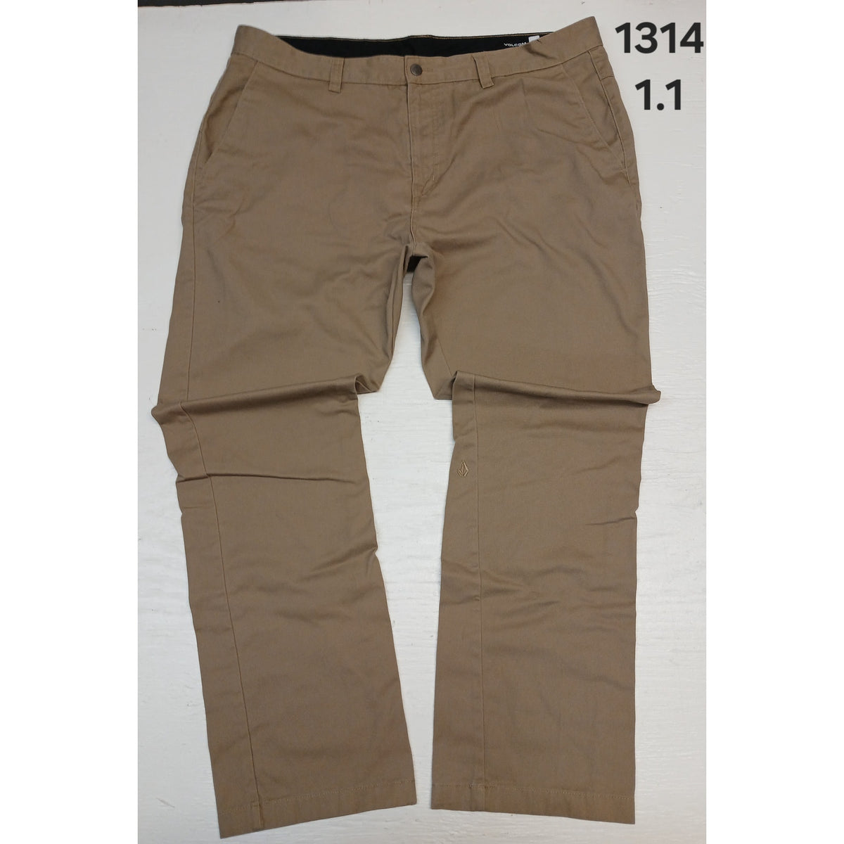 Volcom (40) Tan Straight Leg Skater Casual Chino Pants