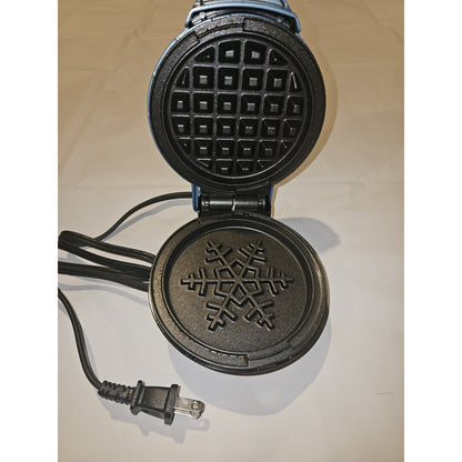 Dash 5" Mini Egg waffle Maker Slightly Used Condition Blue Non-Stick Material
